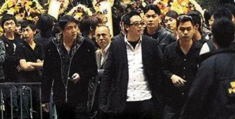香港，告别四大家族，迈向新未来