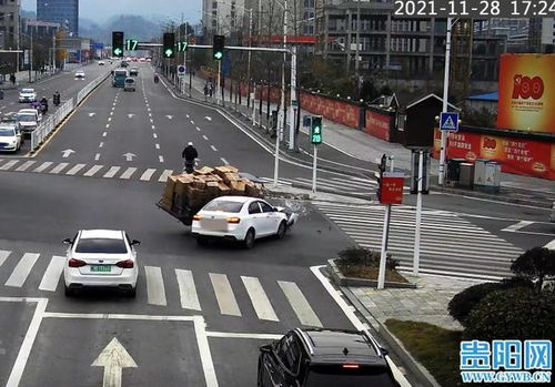 详解汽车脱审多少天交警不查背后的原因与解决之道