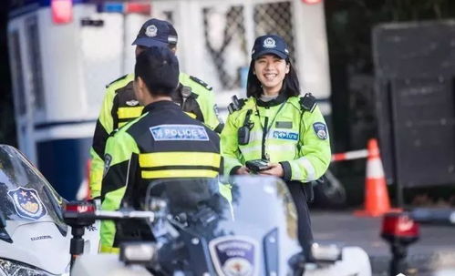 杭州西湖旁一名女警被撞倒地，正义与守护的光辉瞬间
