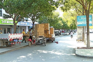 新墩至银川汽车热线是多少？