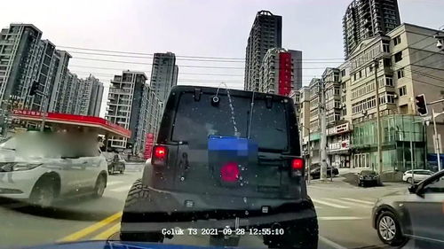 汽车如何在红绿灯前正确停车与启动