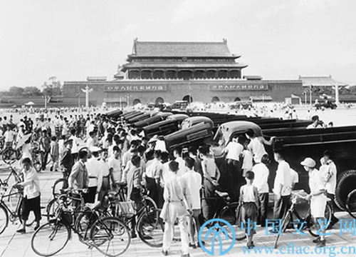 解放汽车驾驶楼梯价格详解 解放汽车驾驶楼梯价格详解