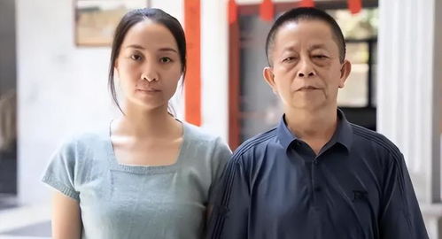 网红洋媳妇去世，老公向岳父母下跪